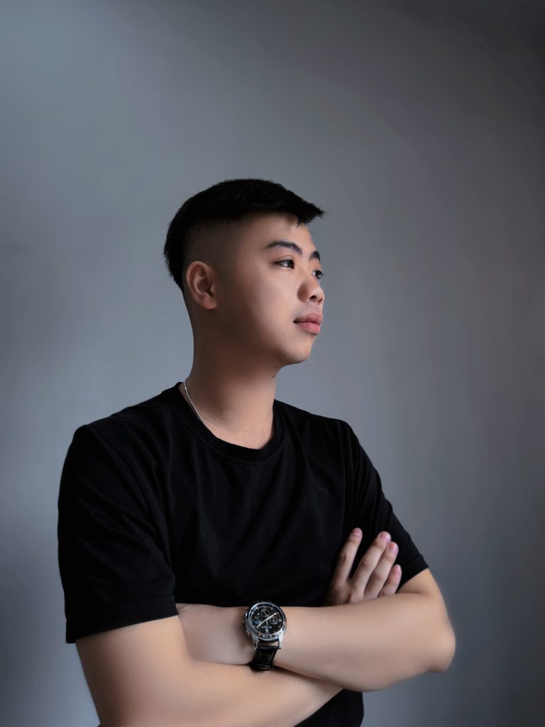 CEO Tùng Dương