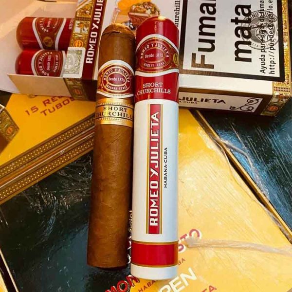 Trải Nghiệm Hương Vị Của Xì Gà Romeo Y Julieta Short Churchills Tubos - Hộp 3 Điếu