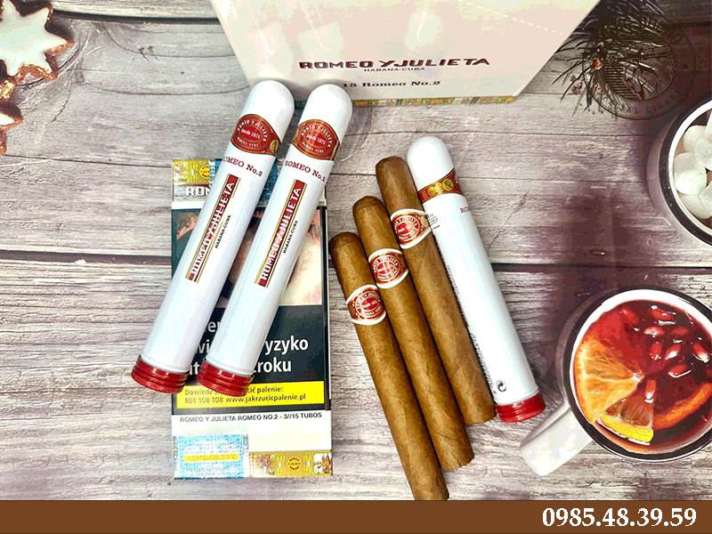 Lợi ích khi mua xì gà Romeo Y Julieta hộp 3 điếu