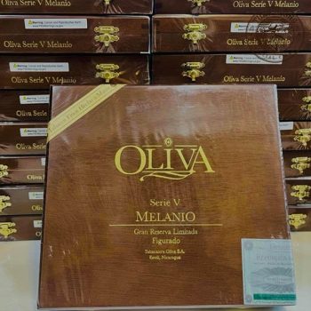 Cigar Oliva Serie V Melanio Figurado - Hộp 10 điếu