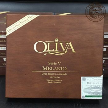 Xì Gà Oliva Serie V Melanio Torpedo - Hộp 10 điếu giá tốt